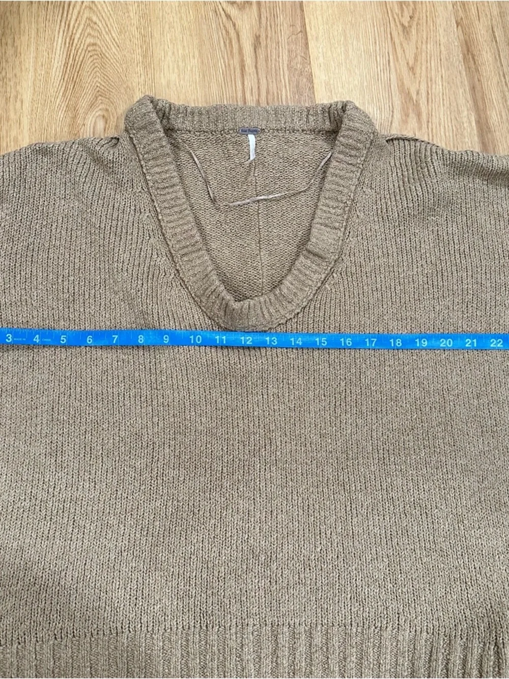 Free People Women's Brookside Tunic Oversized Sweater Desert Camel Size Small